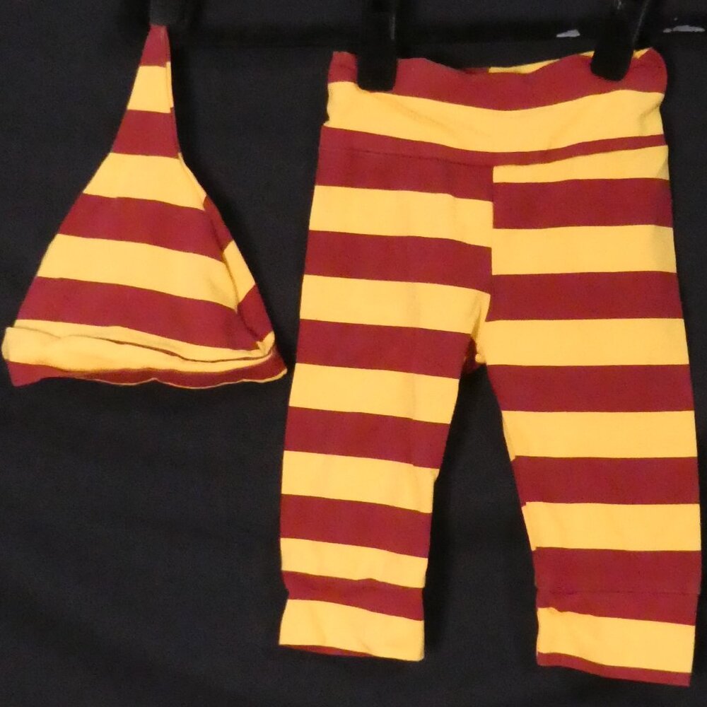 Unbranded - Harry Potter Gryffindor Striped Baby Set - Pants & Hat Only